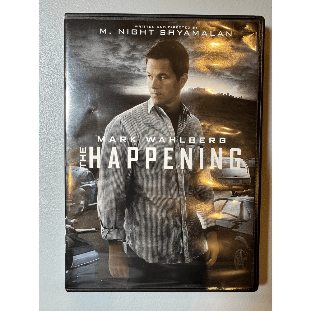 The Happening DVD Movie Mark Wahlberg M Night Shyamalan Horror Thriller Suspense